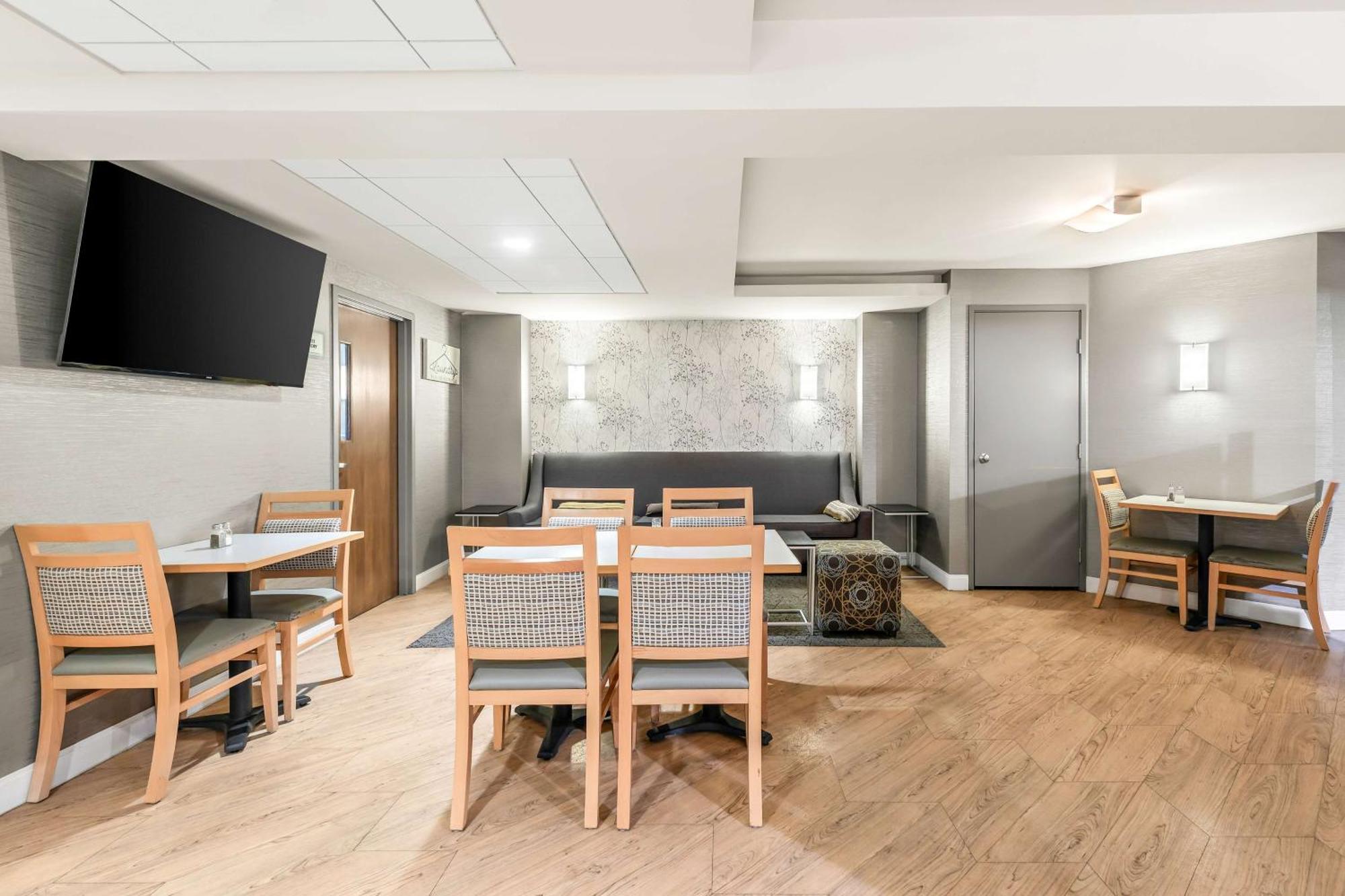 Best Western West Towne Suites Madison Eksteriør billede