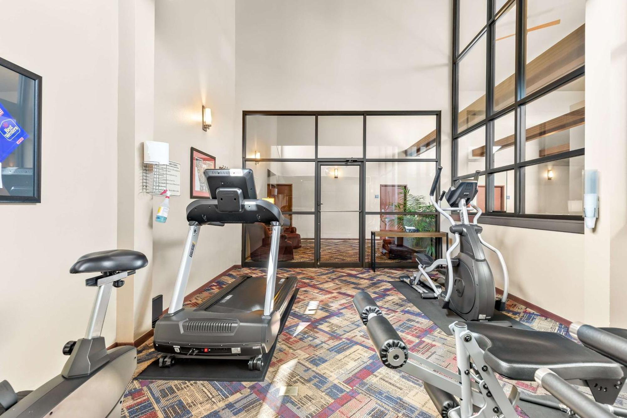 Best Western West Towne Suites Madison Eksteriør billede
