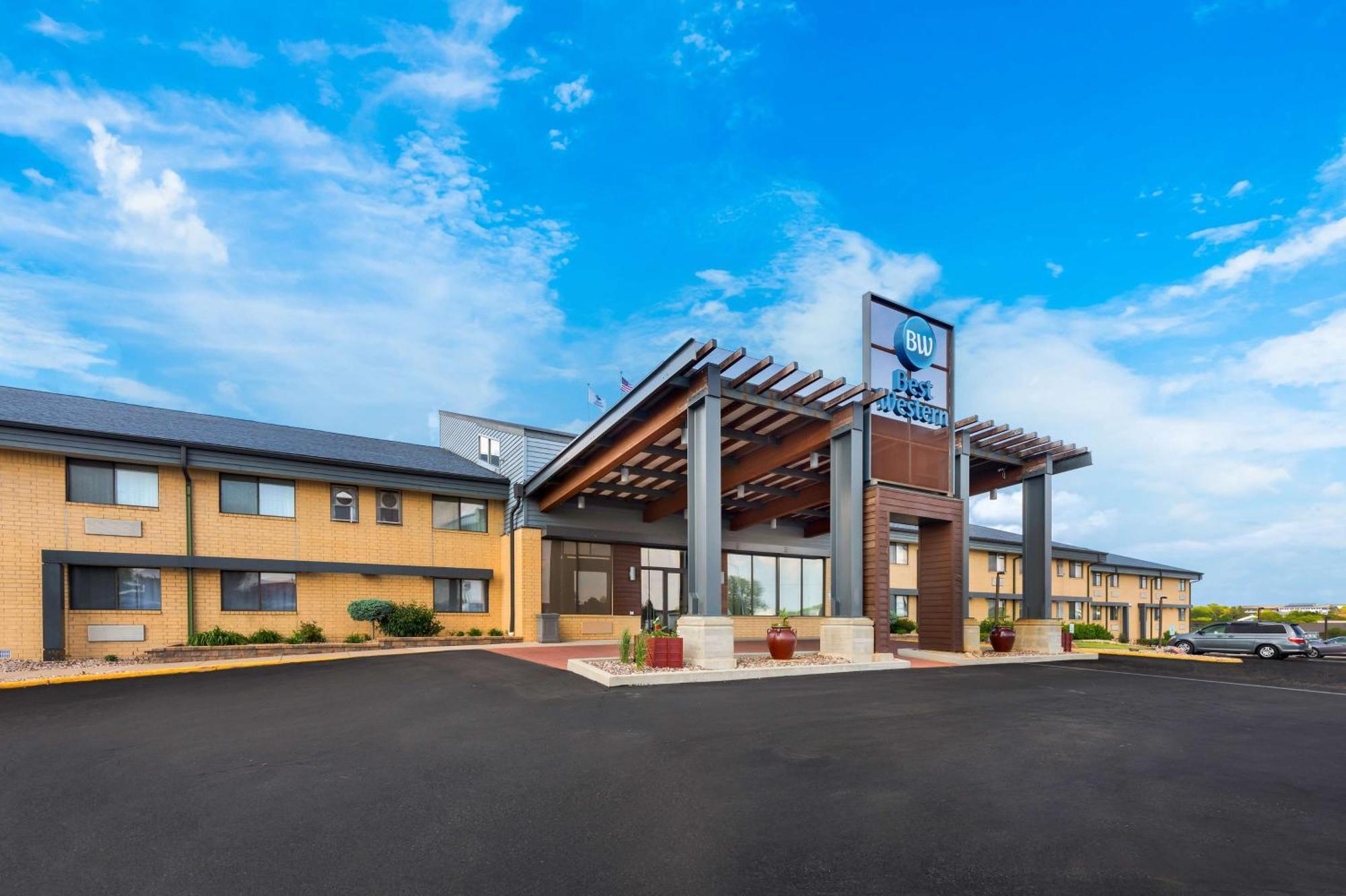 Best Western West Towne Suites Madison Eksteriør billede